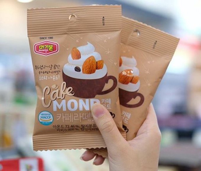 Cafe Mond Murgerbon - thơm béo hạnh nhân, lại đậm vi cà phê, tẩm chút muối mằn mặn.