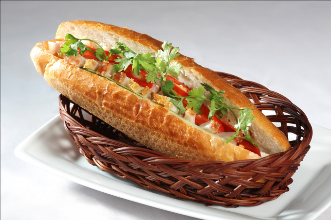 Bánh mì Việt Nam lọt top 10 món ăn đường phố ngon nhất thế giới. 