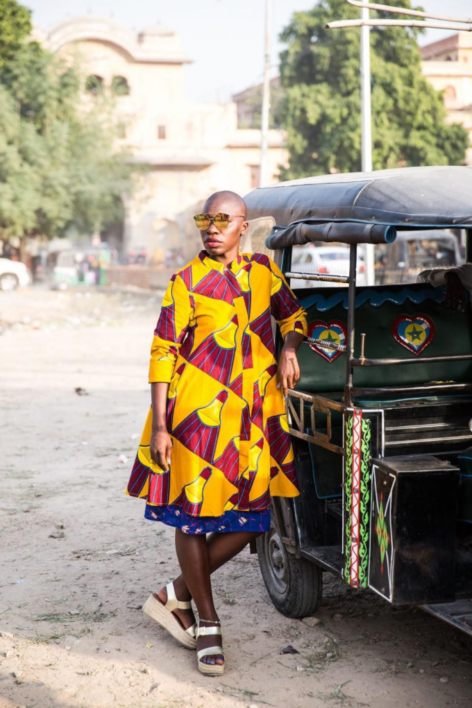 Váy sáng màu và đôi môi dày - những dấu hiệu tạo nên thương hiệu Jessica Nabongo.   