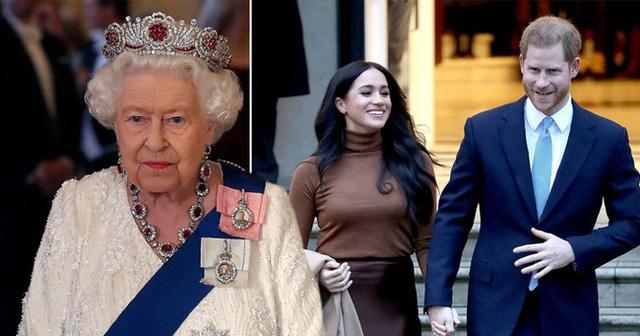 Nhà Sussex tiết lộ việc đã gọi video cho Nữ hoàng Anh dịp sinh nhật của bà, trong khi các thành viên hoàng gia chỉ khiêm tốn gửi lời chúc mừng trên mạng xã hội.