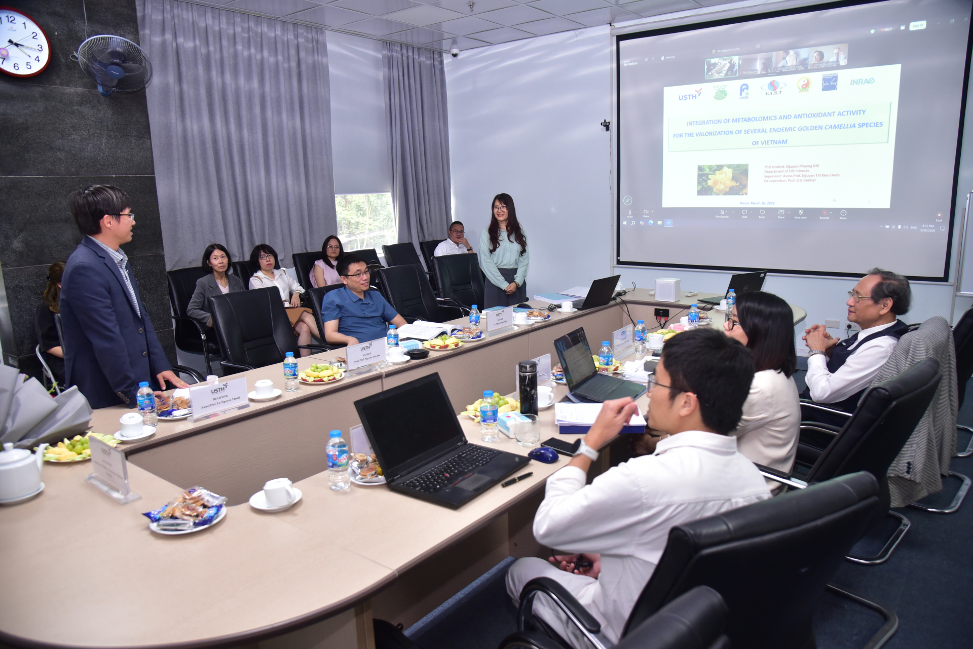 NCS Nguyễn Phương Nhị tại lễ bảo vệ luận án tiến sĩ cấp Trường năm 2026 ở USTH. Ảnh: USTH.