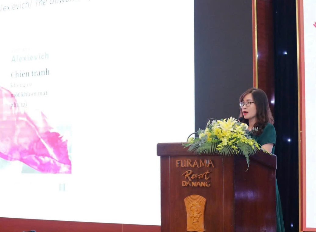PGS.TS Hoàng Cẩm Giang tham gia hoạt động chuyên môn tại Liên hoan phim Châu Á Đà Nẵng lần thứ IV năm 2026. Ảnh: Trường Đại học Khoa học Xã hội và Nhân văn, ĐHQGHN.