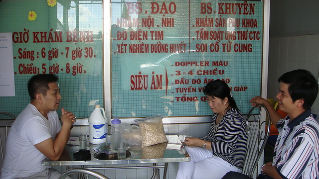 Một phòng khám tại An Giang trong dự án hỗ trợ chăm sóc trước sinh. Ảnh: Dirk Tussing/CC BY-SA 2.0.