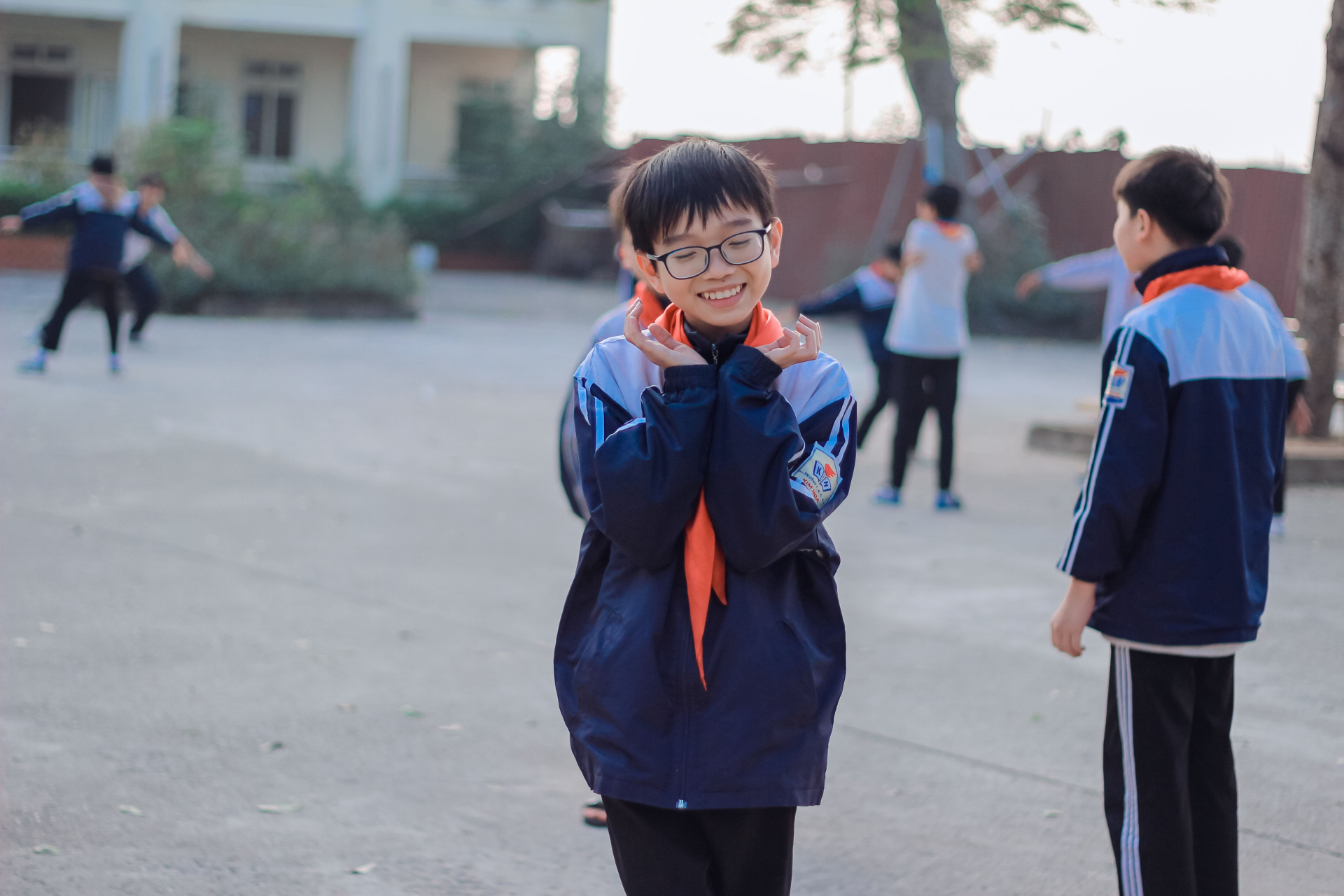 Hình thức bố trí và cách trẻ sử dụng sân trường có thể ảnh hưởng đến cơ hội vận động trong giờ ra chơi. Ảnh minh họa: Ngọc Bích Kiều/Pexels.