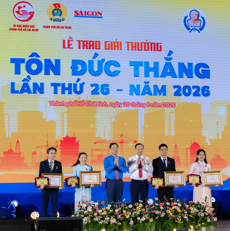 Các cá nhân được vinh danh tại Lễ trao Giải thưởng Tôn Đức Thắng lần thứ 26, TP.HCM, ngày 20/8/2026. Ảnh: SAWACO.