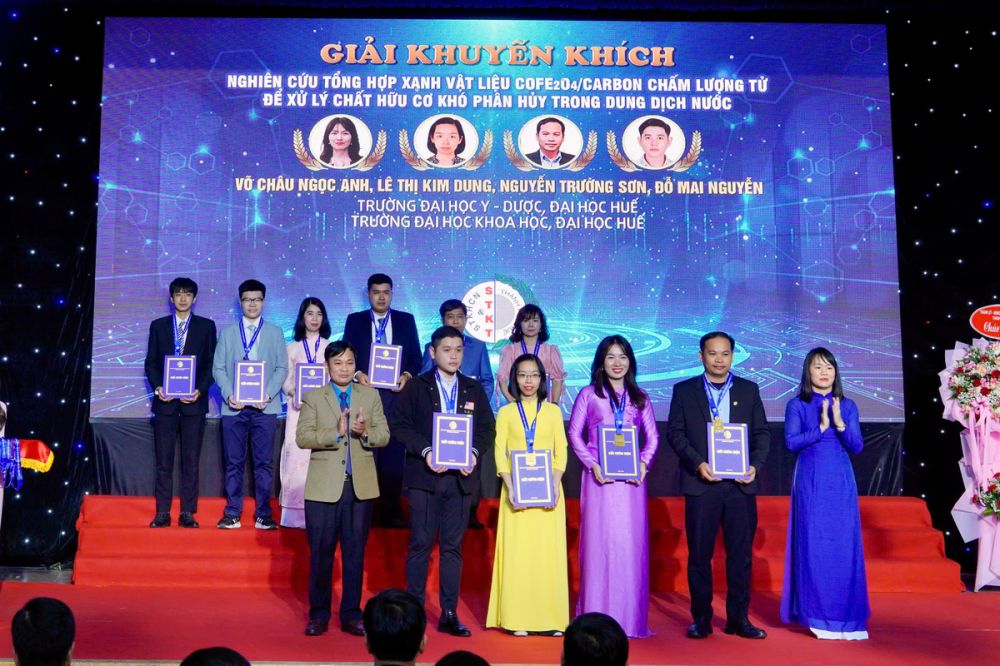 Lễ trao giải Hội thi Sáng tạo kỹ thuật thành phố Huế năm 2025
