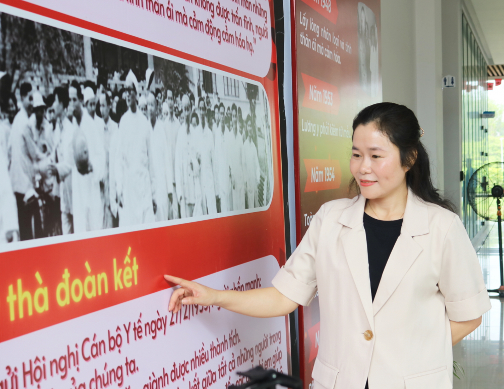 TS. Nguyễn Thị Trúc Ly tại Trường Đại học Khoa học Sức khỏe, Đại học Quốc gia TP.HCM. Ảnh: N.L./Báo Phụ Nữ TP.HCM.