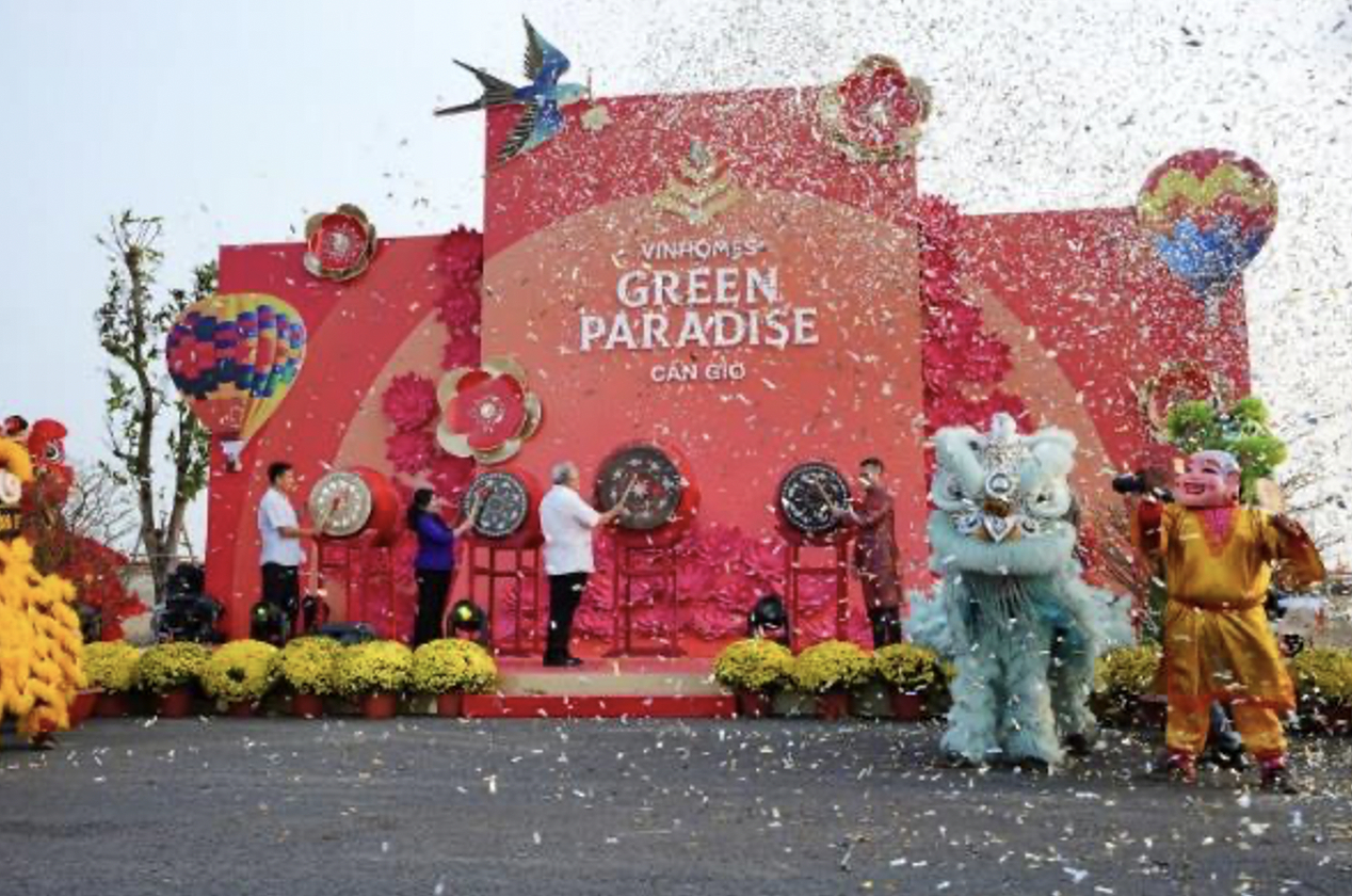 Cần Giờ đón Tết sớm: Hơn 10.000 du khách đổ về khai hội Green Paradise Tet Fest