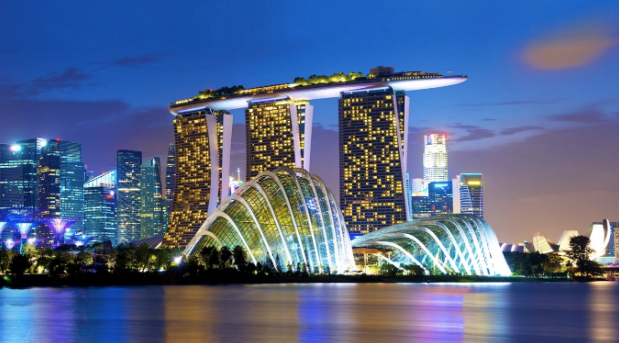 Tọa lạc bên bờ vịnh Marina, Marina Bay Sands là tổ hợp giải trí, nghỉ dưỡng đẳng cấp châu Á. Ảnh: IStock