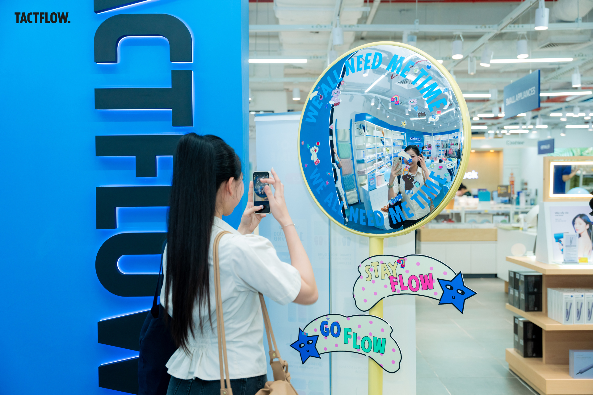   Địa điểm check in và mua sắm mới từ TACTFLOW tại cửa hàng LocknLock  