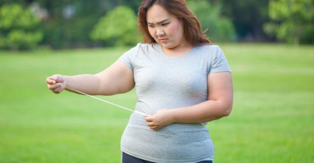 Ăn uống điều độ nhưng cholesterol vẫn tăng? Nguyên nhân nhiều phụ nữ sau 40 không ngờ tới