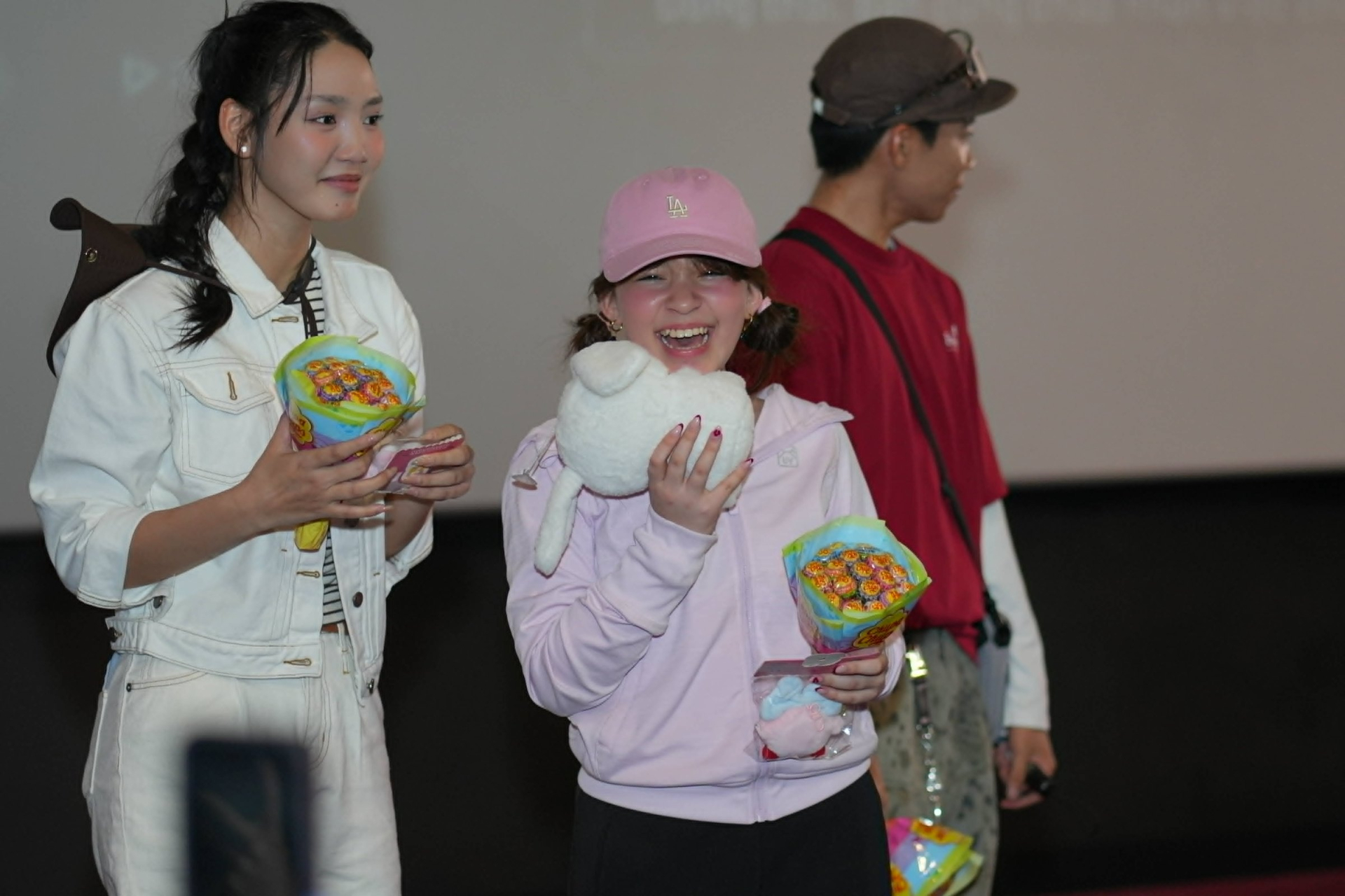 Sao nhí Thái Lan Nina nutthacha padovan hội ngộ dàn cast 