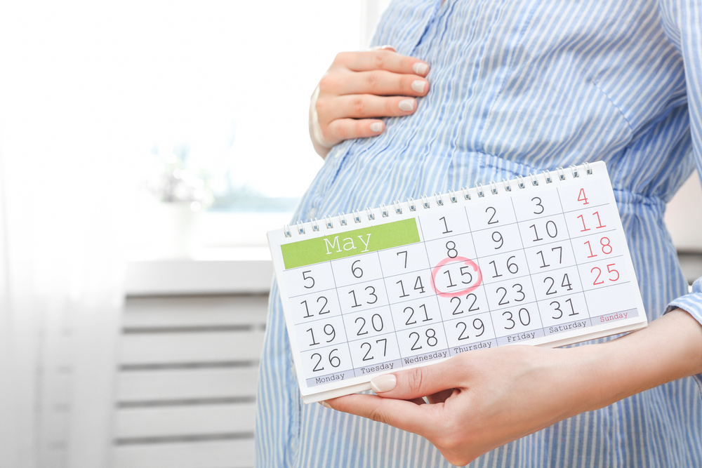 Có thể chọn ngày làm IVF để sinh con đúng thời điểm mong muốn không? Bác sĩ sản khoa mách các mẹ cách 
