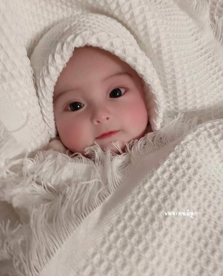 Theo quan niệm dân gian, những em bé 