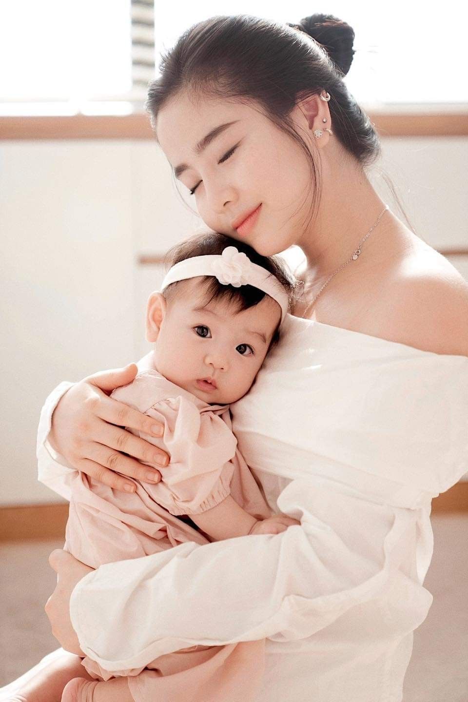 Dự báo cuộc sống mẹ bỉm của 12 con giáp trong tháng 11/2025: Nhiều niềm vui nhỏ, nhưng cũng không ít thử thách