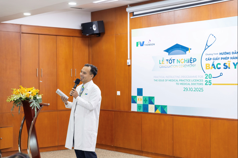 ThS.BS Vũ Trường Sơn dành nhiều tâm huyết để xây dựng chương trình đào tạo y khoa riêng biệt tại FV