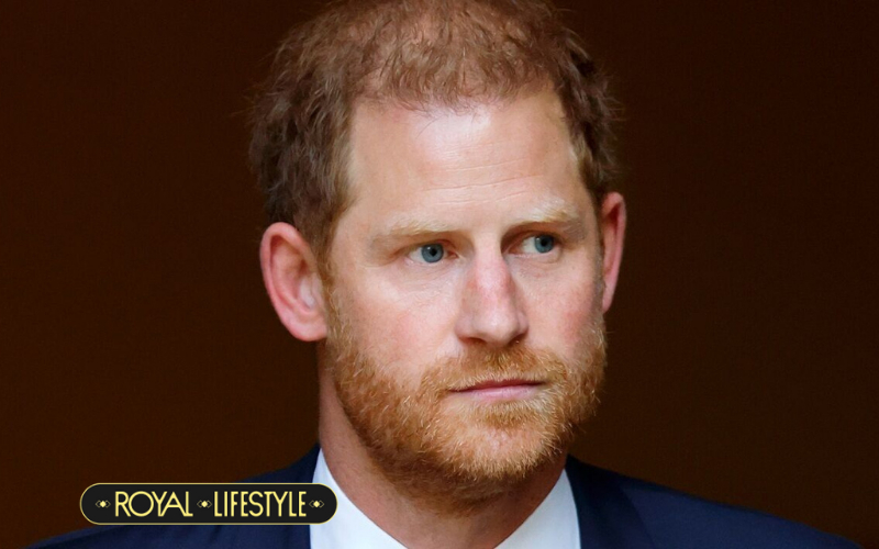 Harry bị người hâm mộ hoàng gia chỉ trích dữ dội vì đuổi gia đình cựu chiến binh