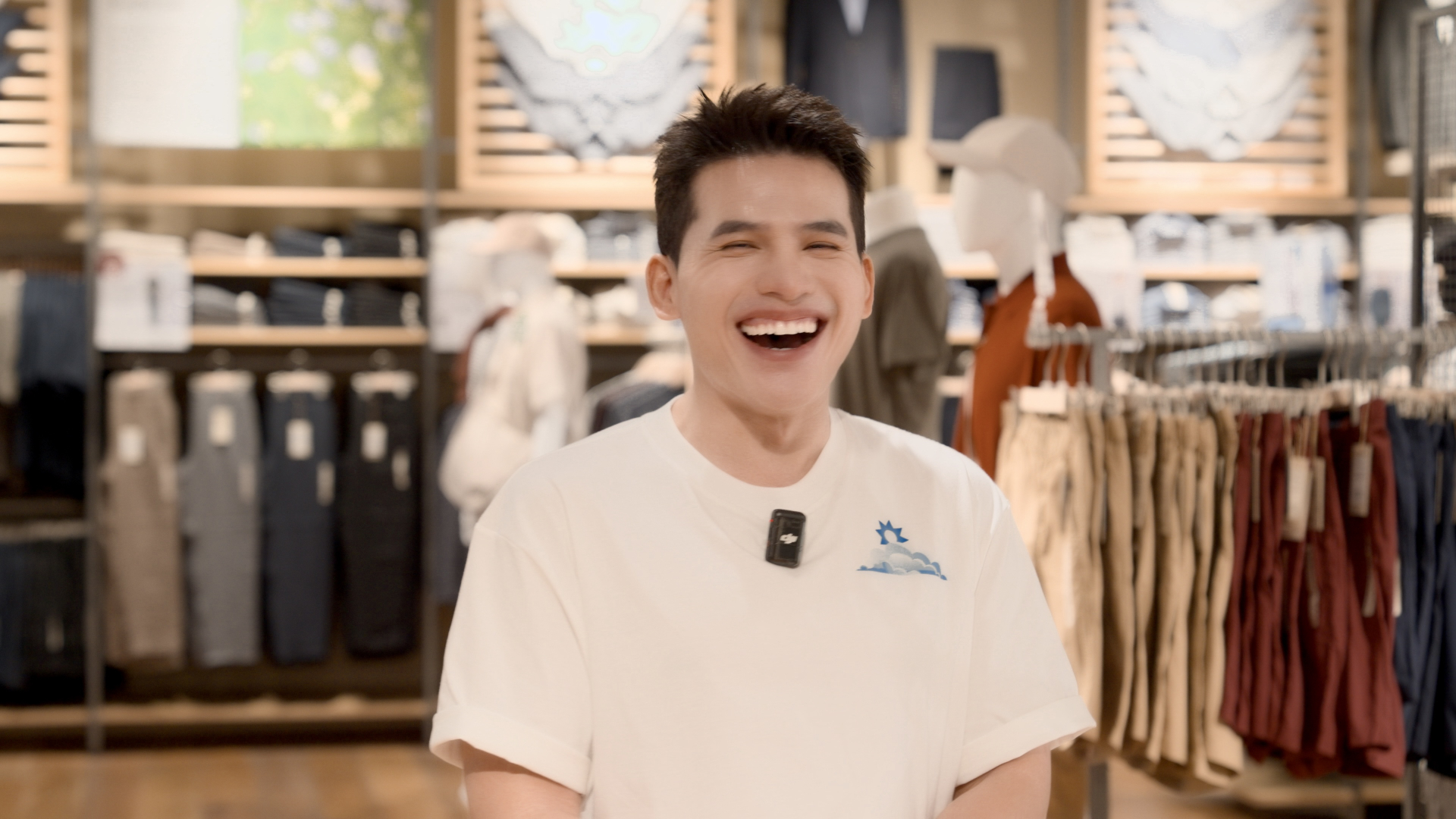 Trước thềm SKYNOTE 2025, Quốc Thiên phản chiếu hành trình 20 năm ca hát bằng series mới “Re:Flexion”