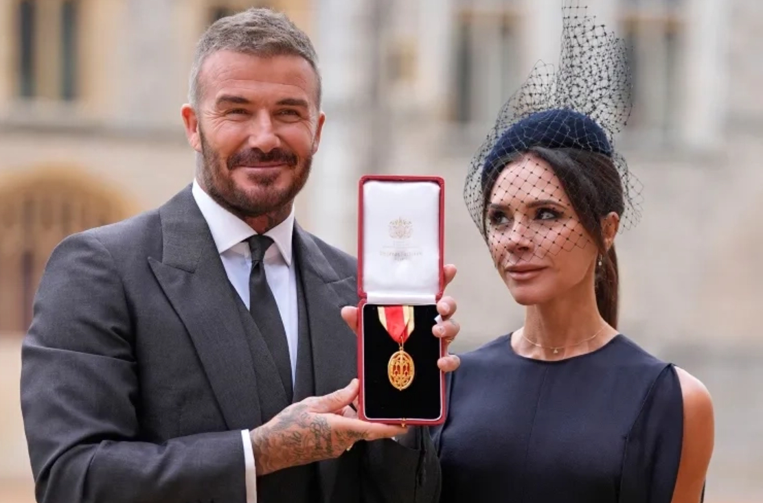 David Beckham vừa được phong tước hiệp sĩ
