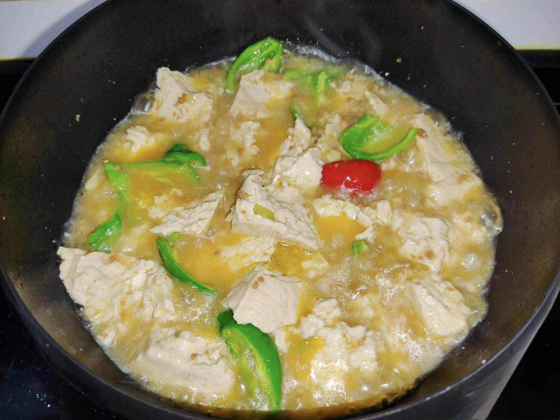 Món ăn này nhanh gọn, cực kỳ hợp ăn trong bữa cơm mùa đông: Chỉ cần đun nhỏ lửa 15 phút mà thơm mềm tuyệt hảo