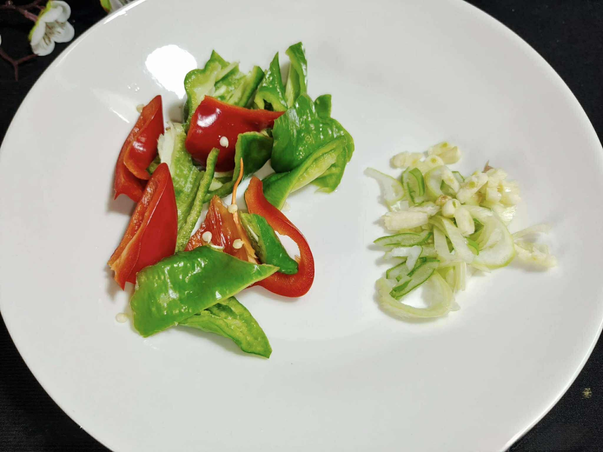 Tôi cực kỳ thích món canh này: Vừa ngon miệng lại dễ nấu, nước dùng tuyệt vị đến mức khiến bạn húp sạch đáy nồi