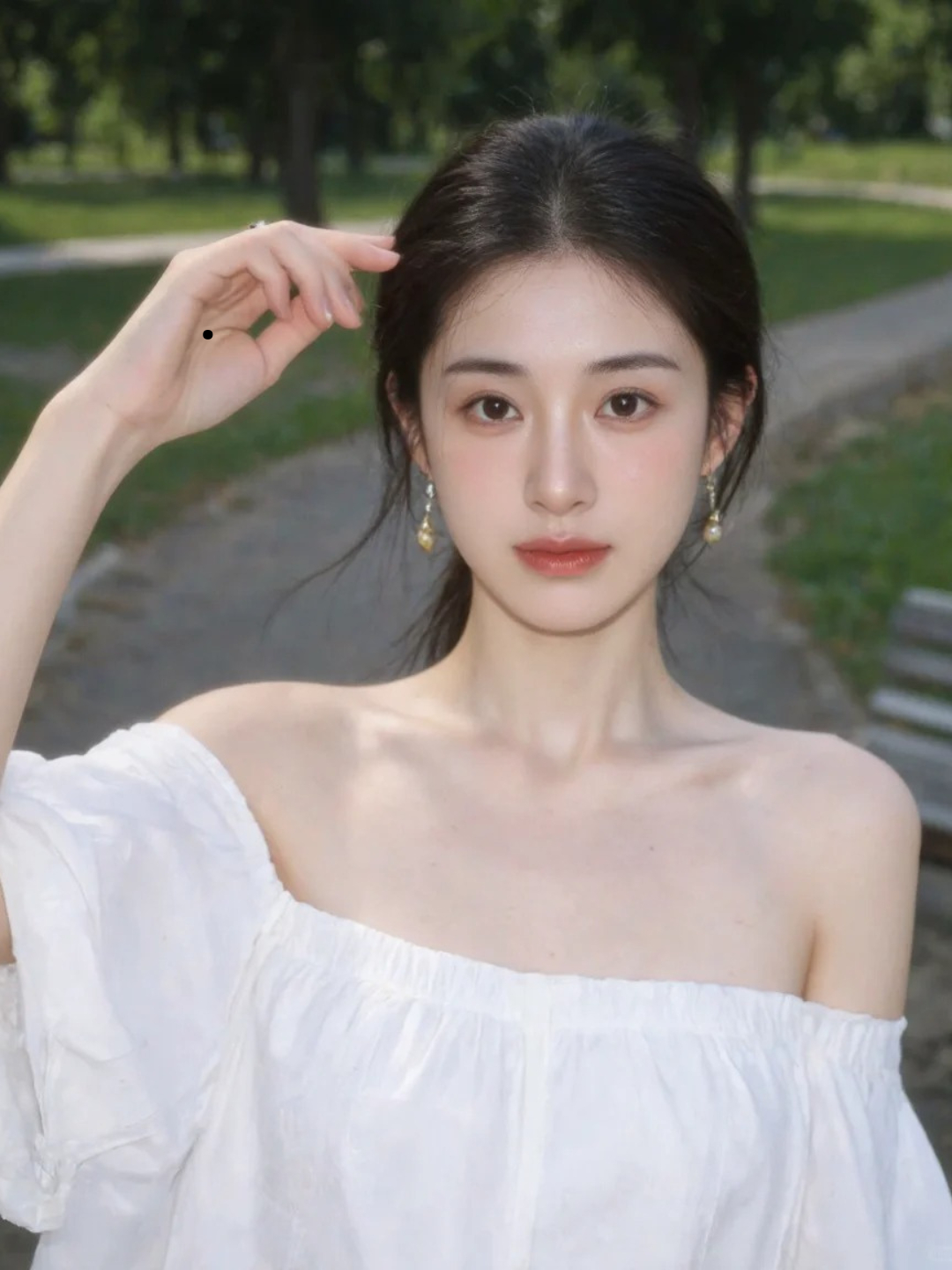 Năm Bính Ngọ 2026, ai có nốt ruồi ở đây thì làm gì cũng ra tiền