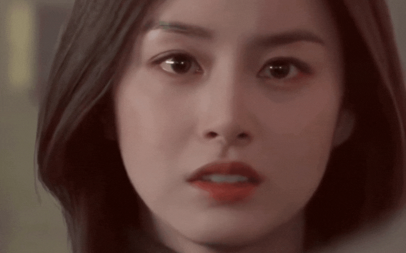 Đến một độ tuổi, phụ nữ chỉ còn mệt vì những người không biết điều