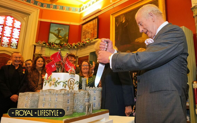 Vua Charles đón sinh nhật tuổi 77