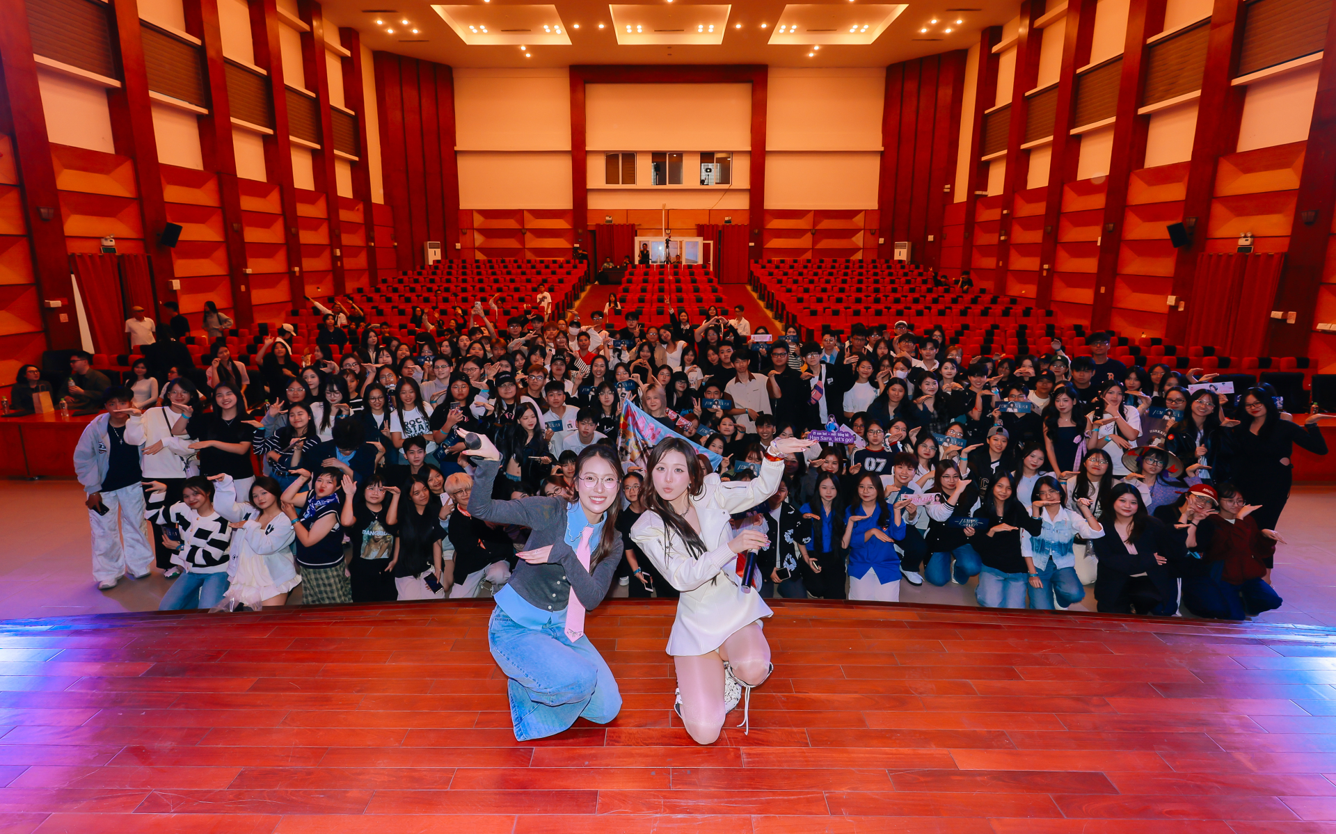 Han Sara khiến fan xúc động với món quà sinh nhật tự tay chuẩn bị