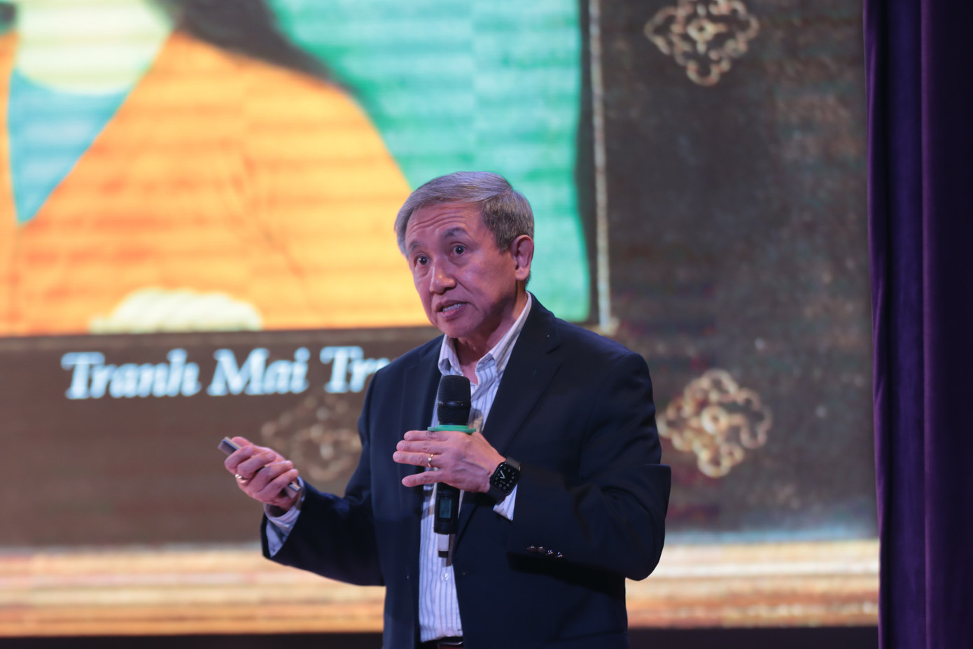 TS. Nguyễn Nam (Giảng viên Fulbright, Giám đốc Trung tâm Nghiên cứu Việt Nam, ThS Đông Á học