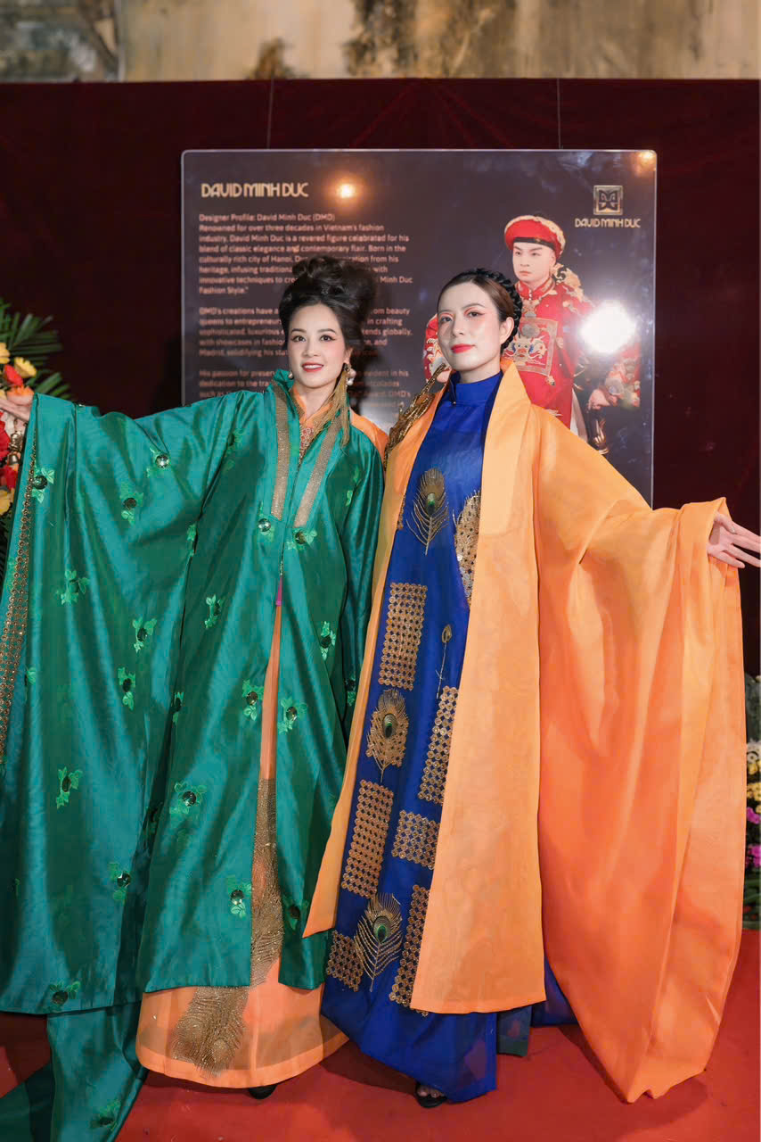 Hoa hậu Băng Giang xuất hiện đầy cảm xúc trong hành trình tôn vinh di sản áo dài tại phố cổ Hà Nội