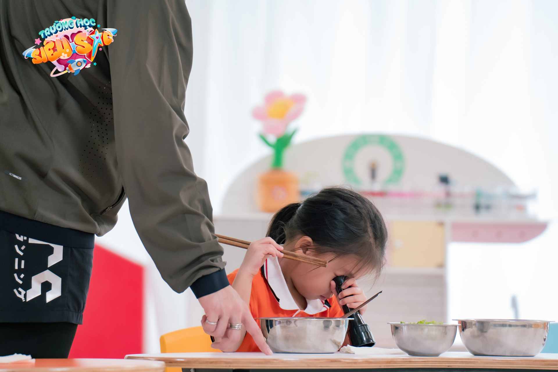 Lâm Vỹ Dạ – Gin Tuấn Kiệt vào cuộc “giải quyết mâu thuẫn”, Thanh Duy debut gây bão trong “Trường Học Siêu Sao” tập 4