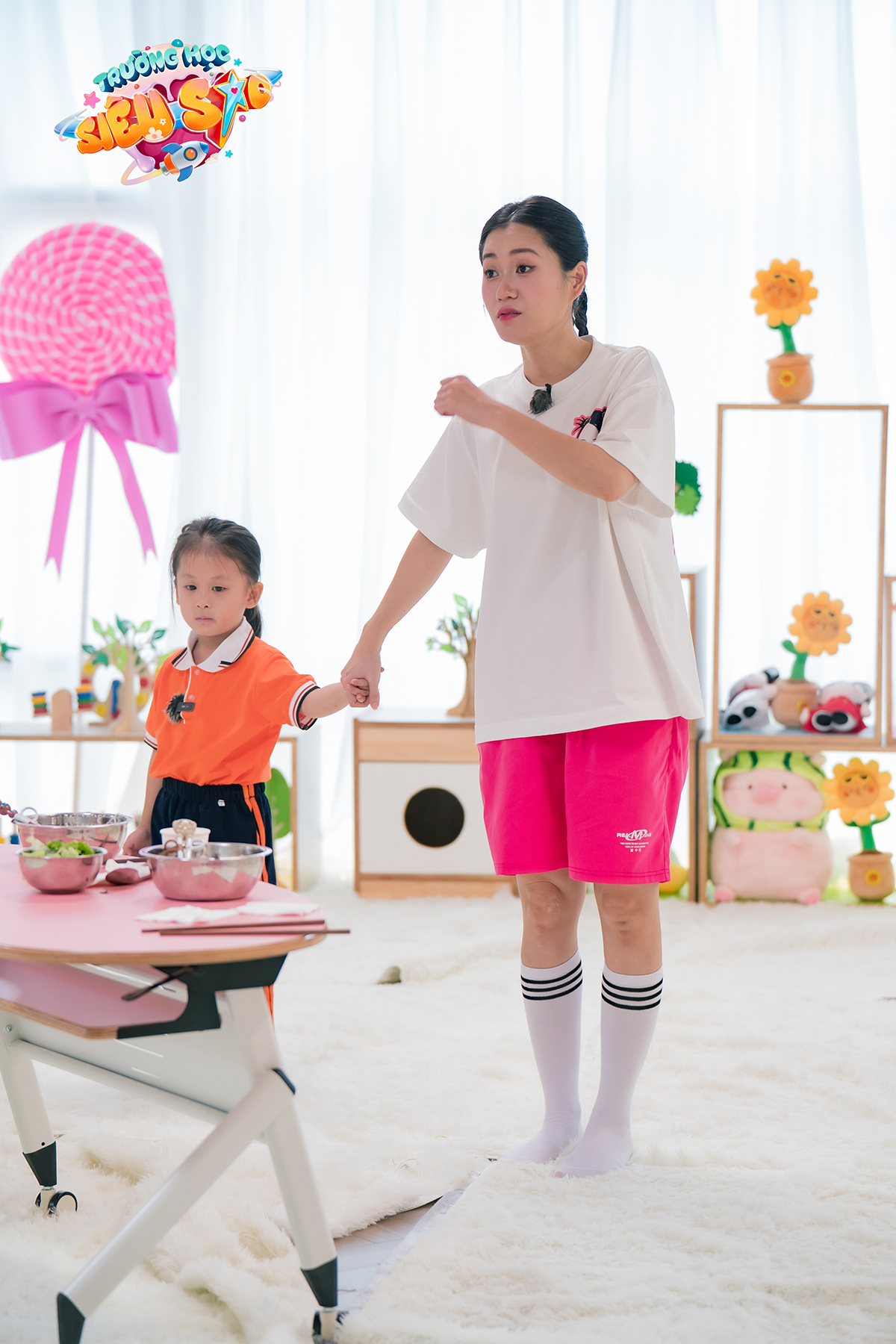 Lâm Vỹ Dạ – Gin Tuấn Kiệt vào cuộc “giải quyết mâu thuẫn”, Thanh Duy debut gây bão trong “Trường Học Siêu Sao” tập 4