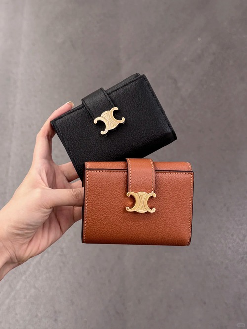 3 con giáp chỉ cần đổi màu ví là đỡ khổ vì tiền, vận đen tài chính cũng