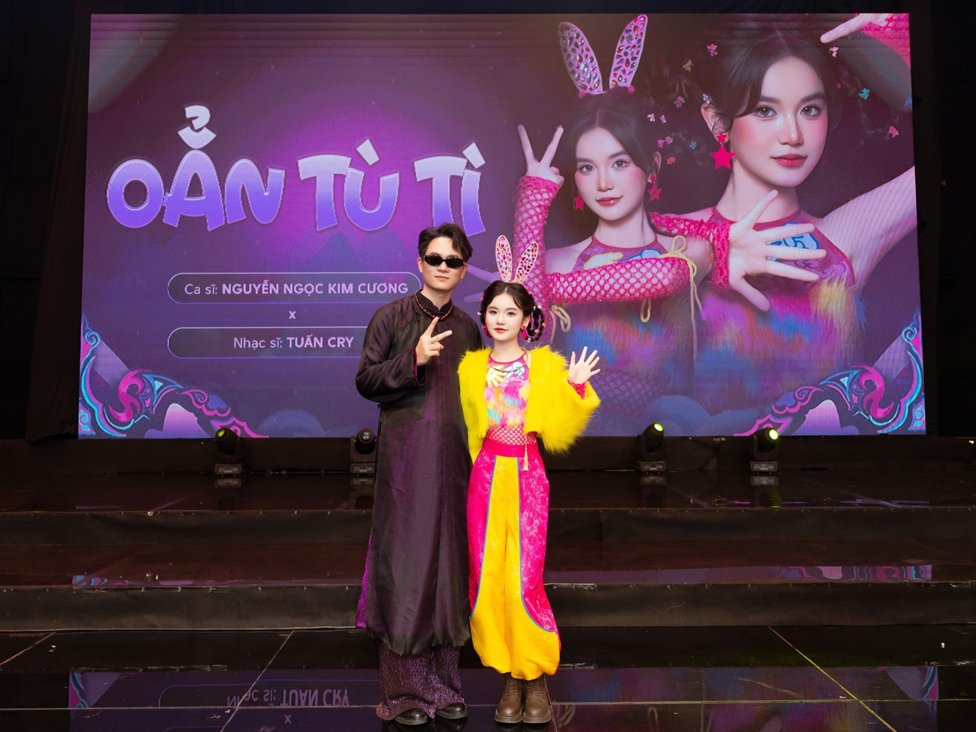 Tuấn Cry “tái sinh” trò chơi tuổi thơ bằng âm nhạc dân gian hiện đại trong sản phẩm đầu tay của ca sĩ Kim Cương