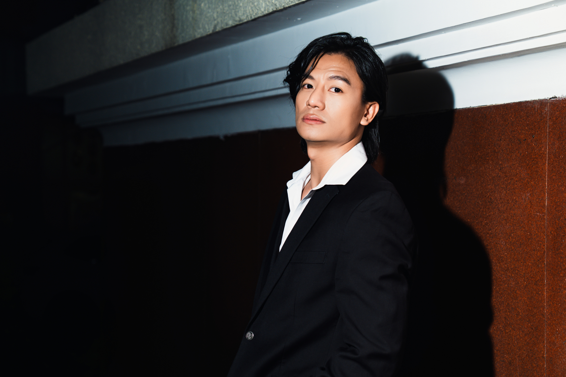 Nam diễn viên có hai phim cùng lúc đoạt giải Vàng và Bạc tại LHP Việt Nam lần thứ 24