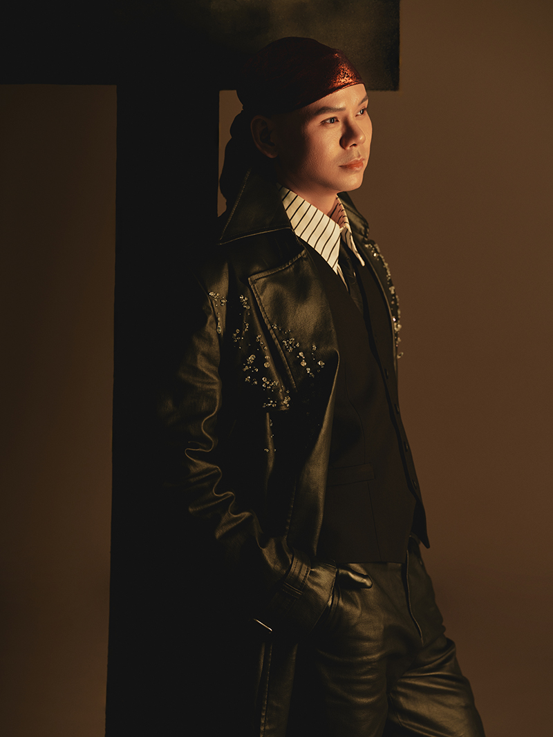 “ĐINH SHOW” mừng sinh nhật 50 của Phan Đinh Tùng: Tự Long, Hà Lê và Đỗ Hoàng Hiệp hội tụ trên sân khấu