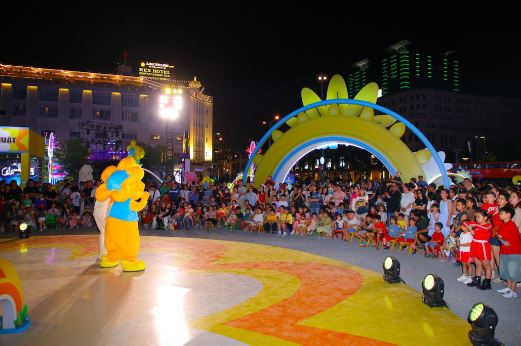  Khoảnh khắc vàng tại Sundate: Hàng ngàn gia đình Việt cùng nhau cười, cùng nhau chơi