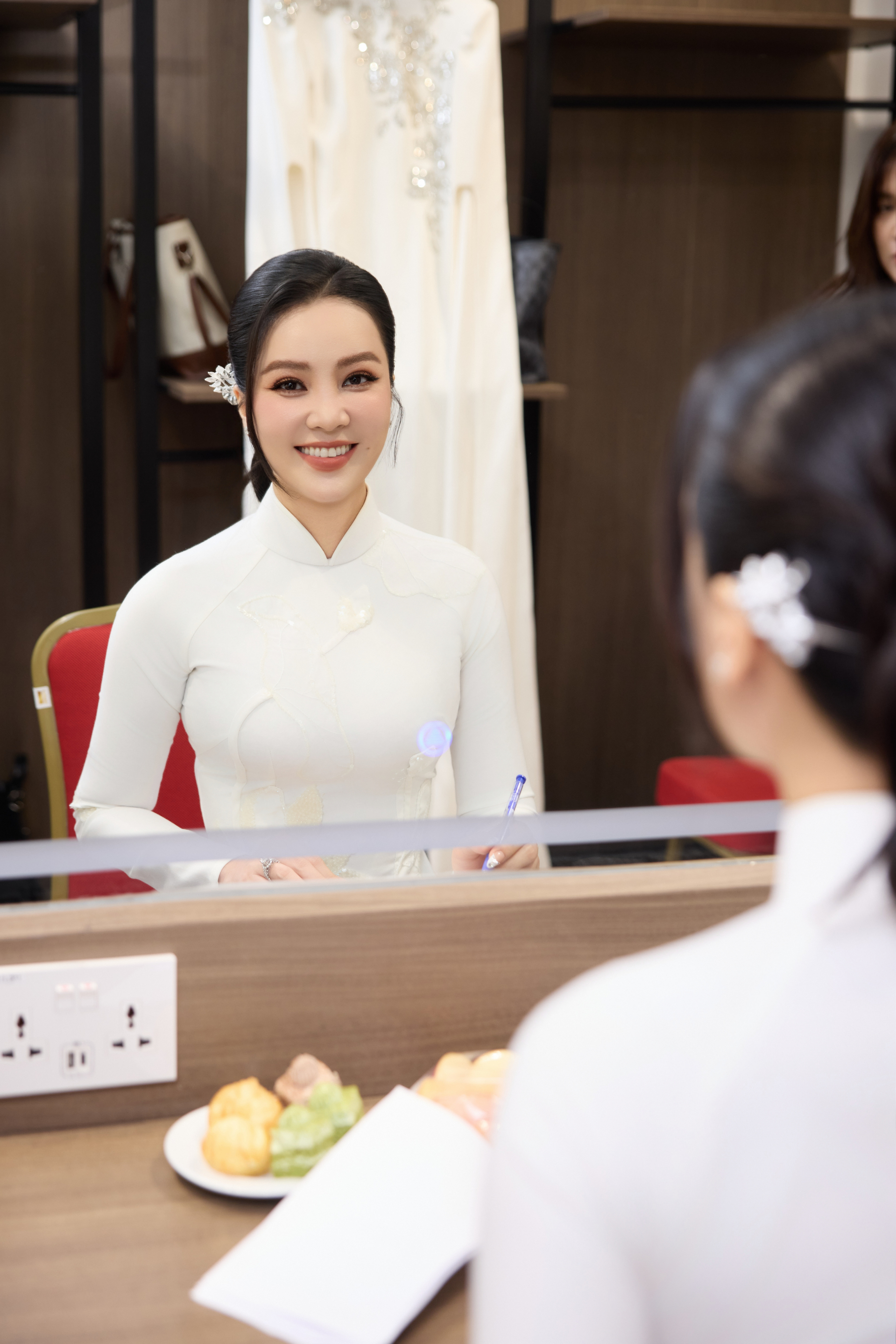 Á hậu Thuỵ Vân tiết lộ lý do giấu kín hình ảnh con suốt nhiều năm