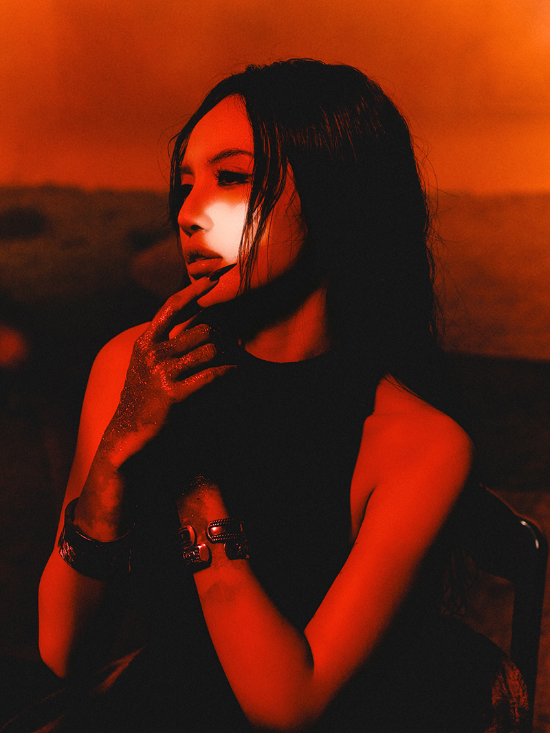 Con gái Mars Anh Tú “chơi lớn” với Latin Pop dù mới ra mắt được 6 tháng