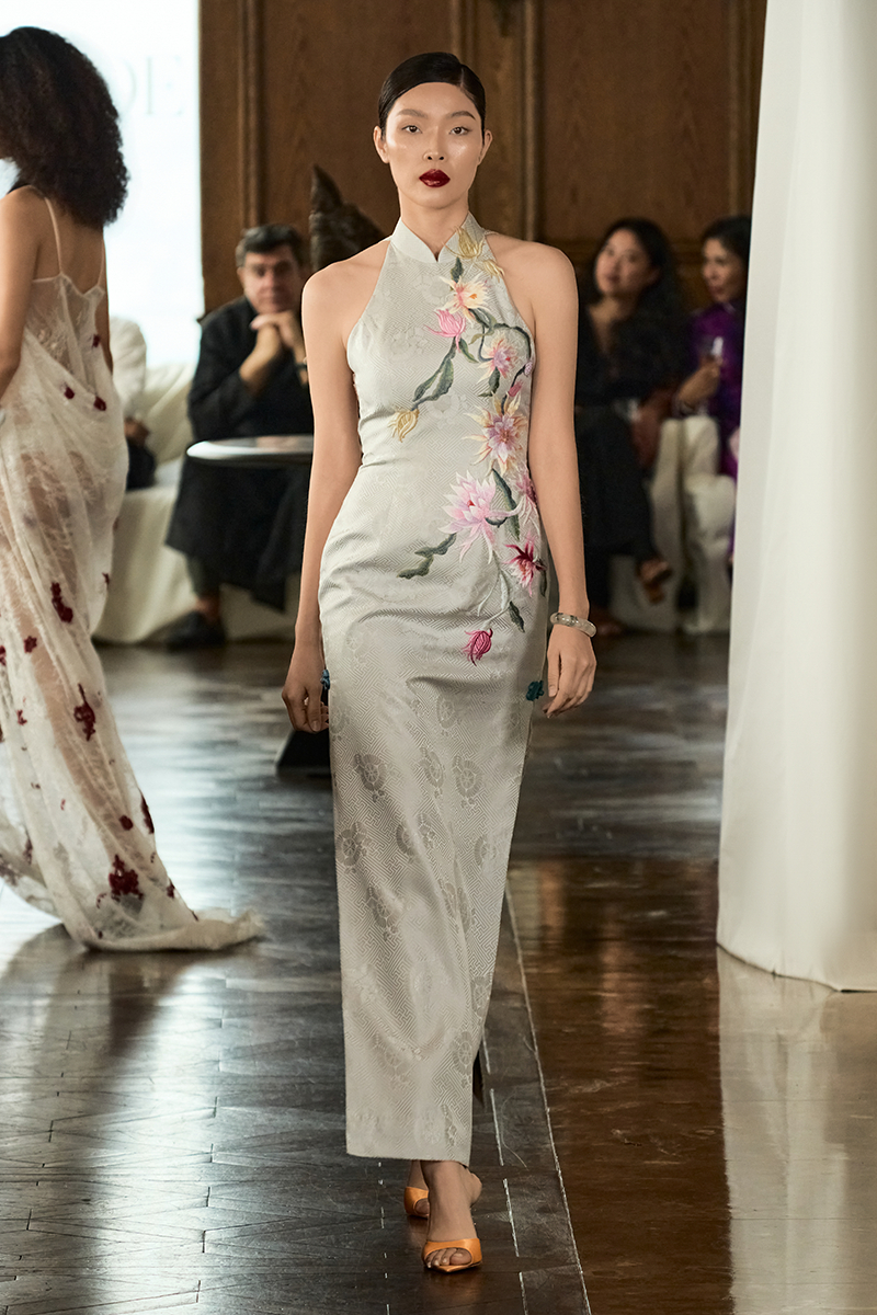 Á hậu Quỳnh Anh diện áo dài, gây chú ý với nhan sắc ngày càng mặn mà trong sự kiện riêng tư tại Sài Gòn 