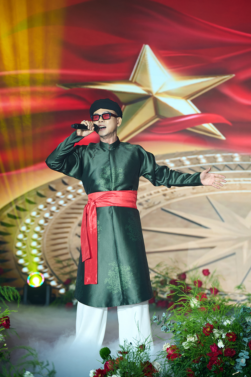 Phan Đinh Tùng chính thức công bố chuỗi đêm nhạc trong năm 2026