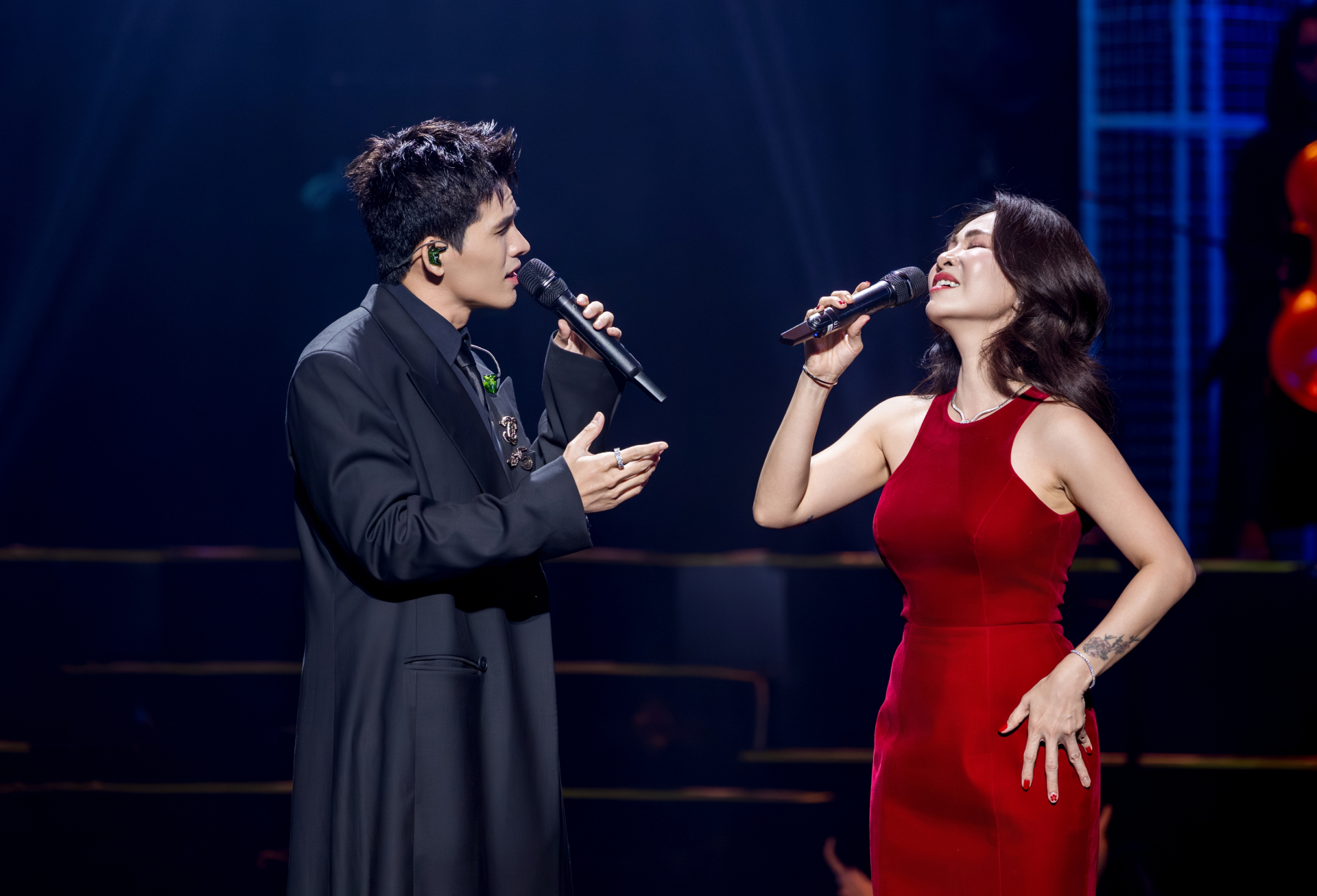 Tuấn Hưng – Bùi Lan Hương lần đầu kết hợp trên sân khấu “Giao hưởng mùa yêu”