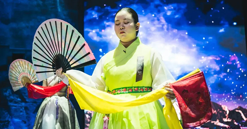 Tết này, cả mạng xã hội đồng loạt rủ nhau