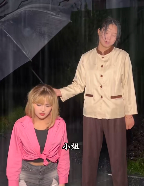 Bộ phim ngôn tình đang hot nhất trên mọi nền tảng, khiến cả nam lẫn nữ đều si mê