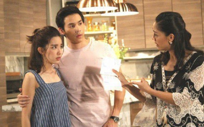 Mẹ chồng nói tôi là “hàng đã qua sử dụng”, tôi bình thản quay sang hỏi bố chồng đúng 1 câu