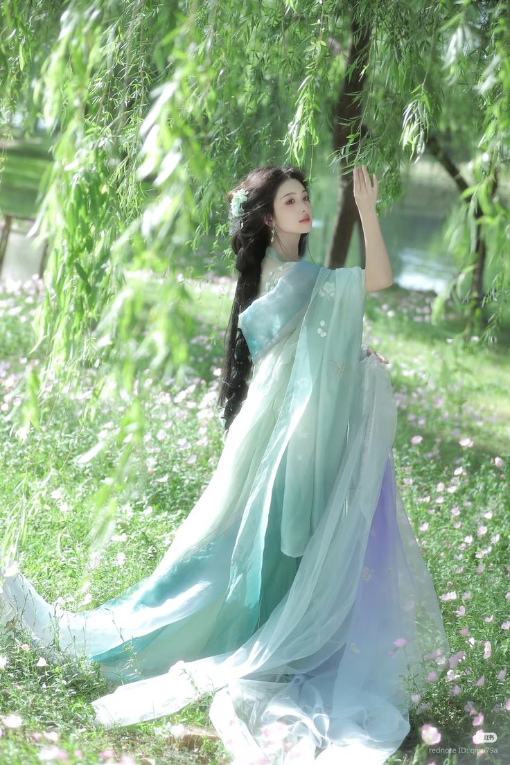 Top 3 con giáp may mắn nhất ngày 2/3