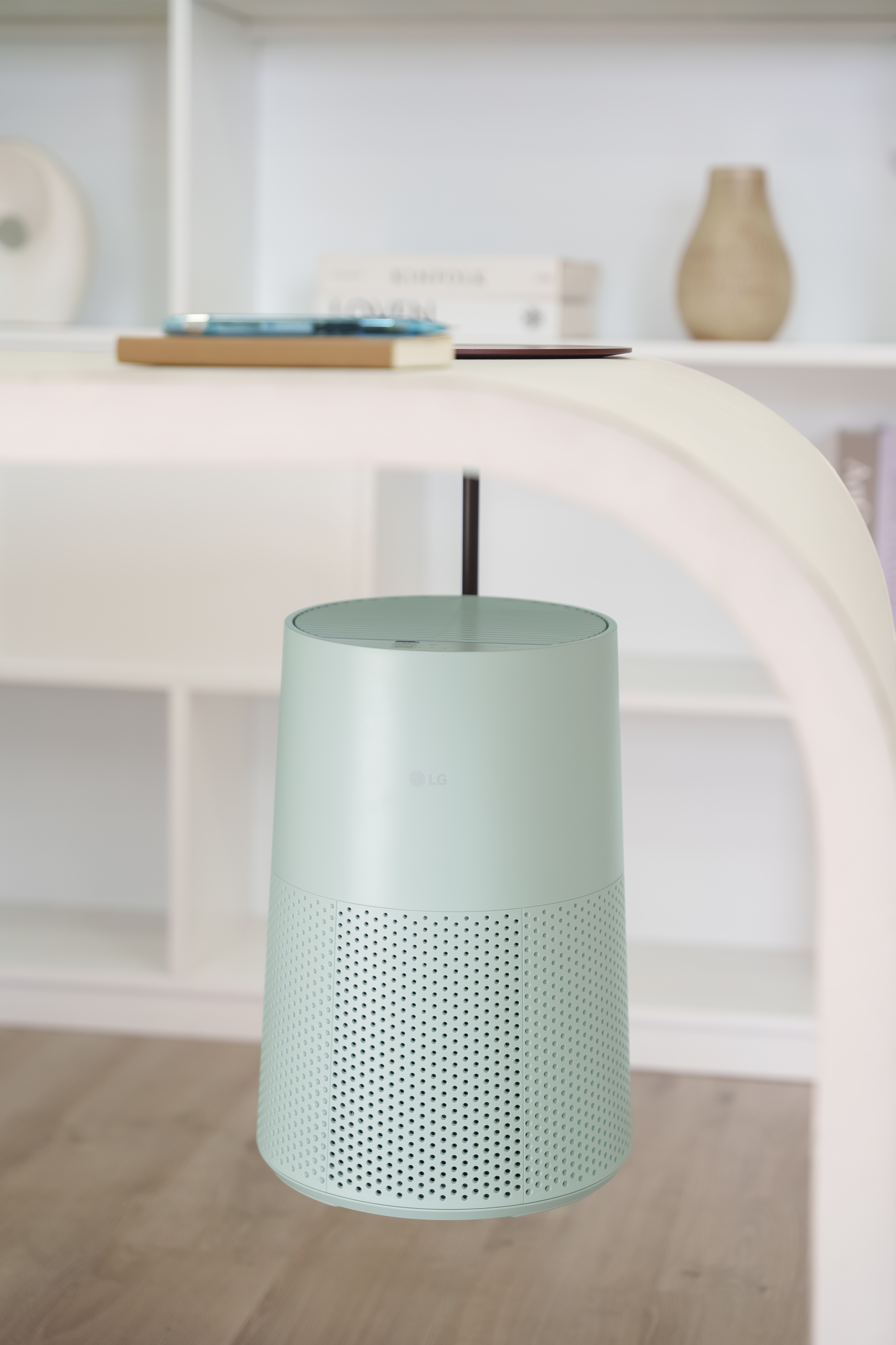 LG ra mắt PuriCare AeroMini: Giải pháp lọc khí tinh gọn và mạnh mẽ