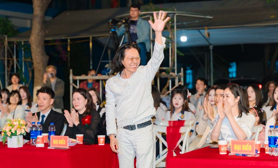 Hệ thống giáo dục IVS tổ chức chuỗi sự kiện 8/3: Đánh thức bản lĩnh và sự thấu cảm cho học sinh nội trú