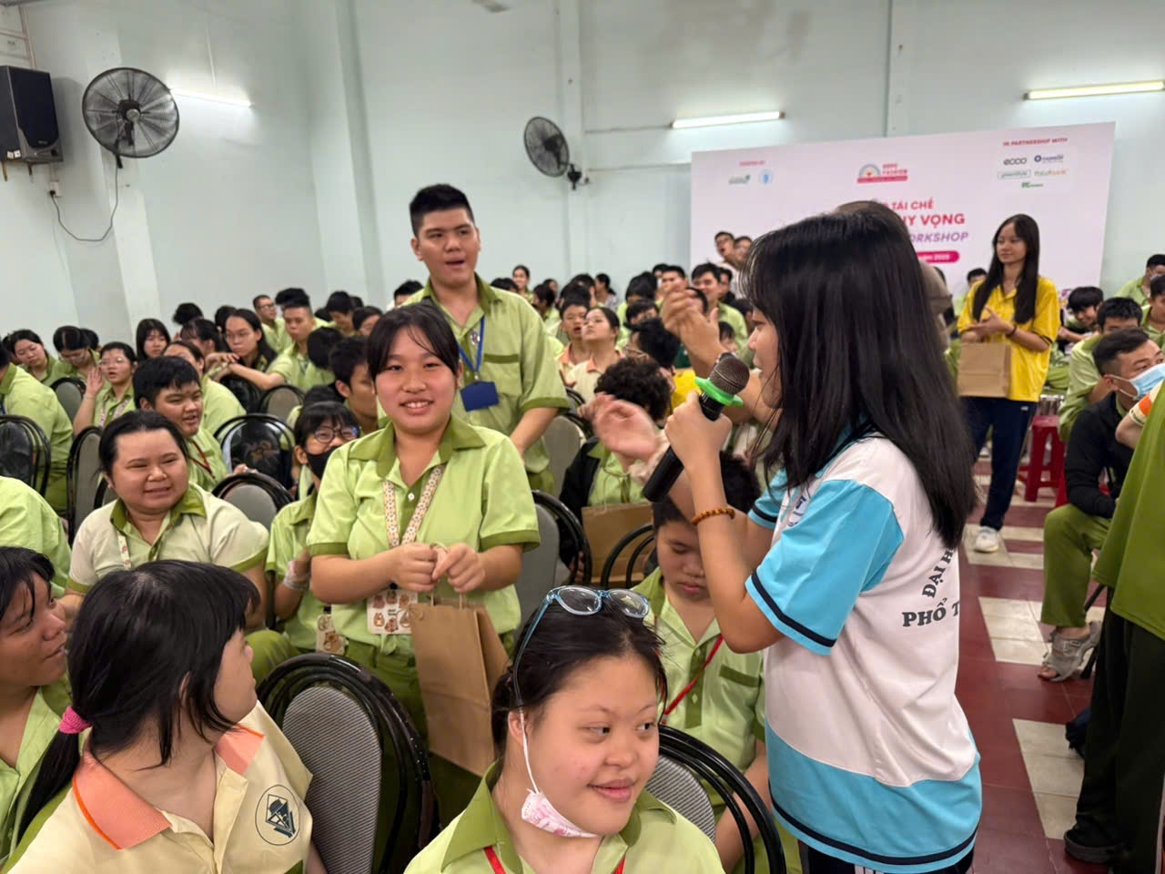 Ánh sáng tri thức: Hành trình gieo mầm từ Nam ra Bắc và những thư viện 